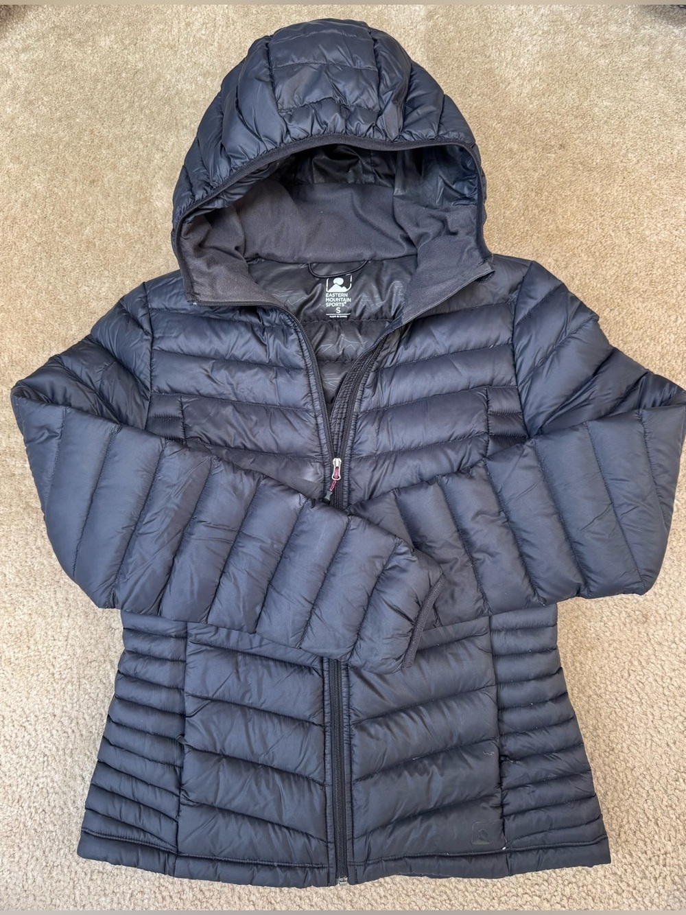 Eastern Mountain Sports Women's Black Hooded Puffer Jacket